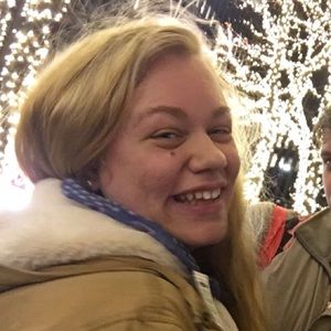 Meet your Posher, Sarah